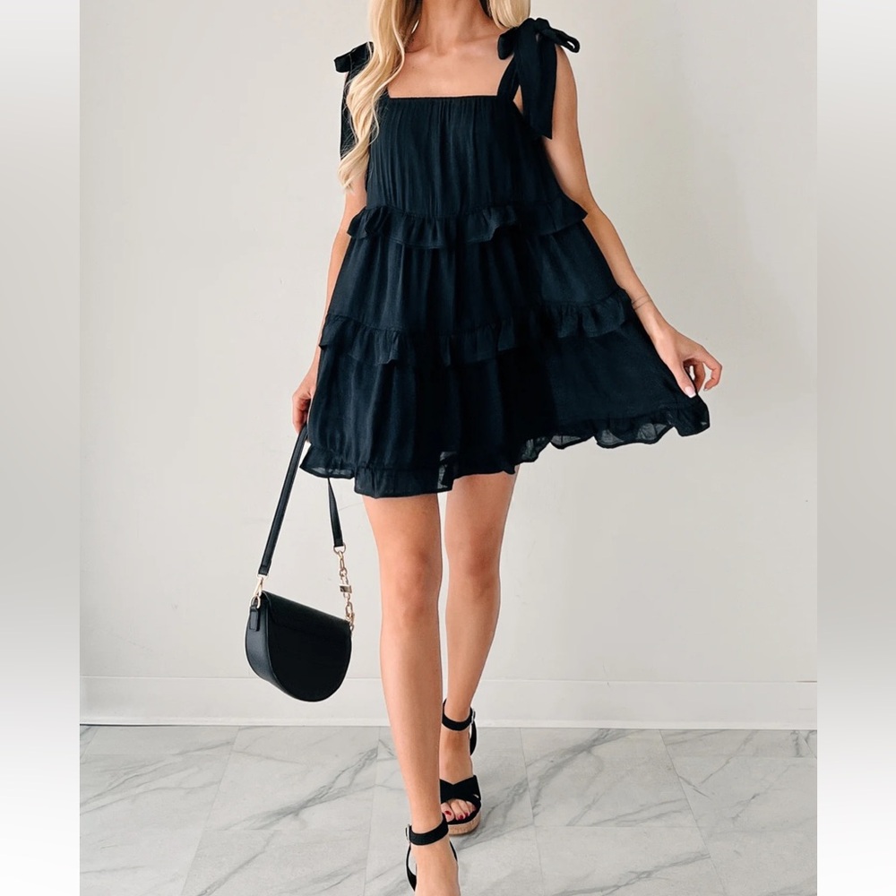 NWT HYFVE Feeling Flirty Sleeveless Ruffle Tiered Layered Babydoll Mini Dress